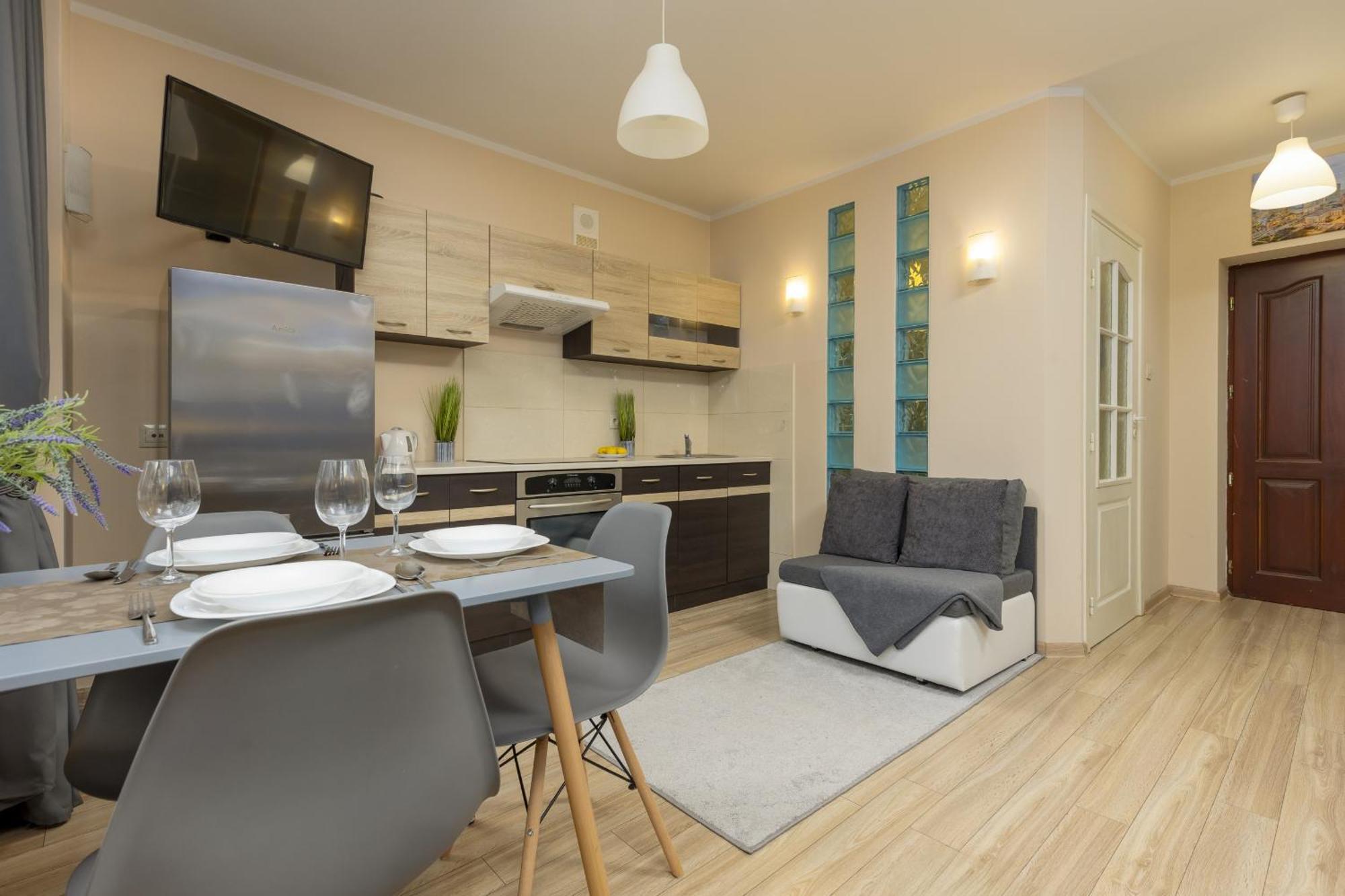 Appartamento Rent Like - Comfortable Sapiezynska